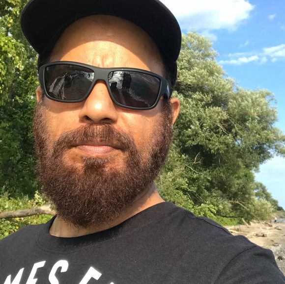 Meet your Posher, Shahid - Picture 1 of 1